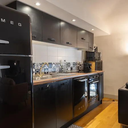 Apartamento Lumiere Des Arenes - 2 - Wifi - Hypercentre