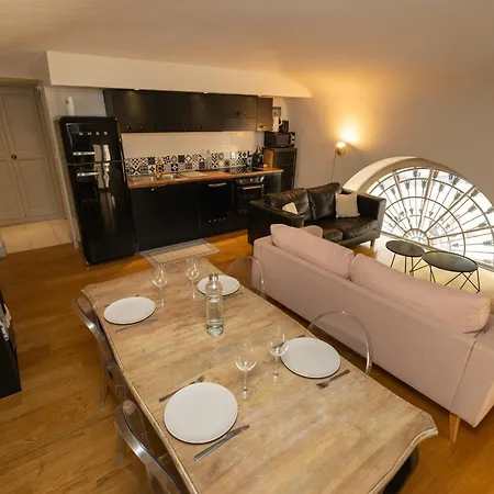Lumiere Des Arenes - 2 - Wifi - Hypercentre Apartamento Nimes